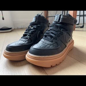 Black Air Force 1 anthracite gore-Tex boots
